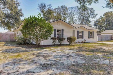 5570 Chipper Ln, Milton, FL 32571 - photo 2