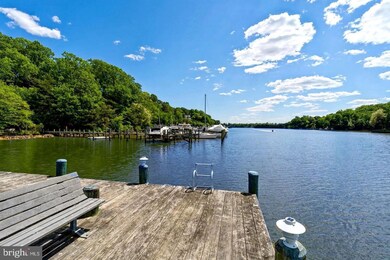 302 Durmont Ln, Annapolis, MD 21401 - photo 3