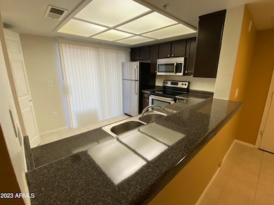 Kitchen Bar
