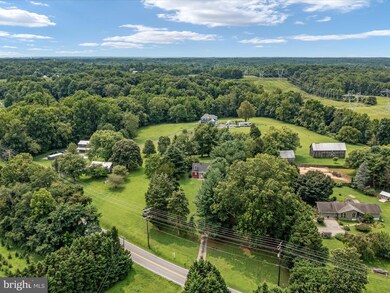 89 Friendship Rd, Friendship, MD 20758 - photo 5