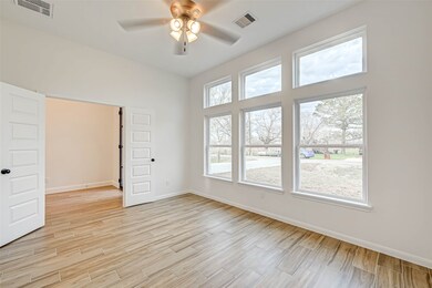 8622 W 1st St, Needville, TX 77461 - photo 5