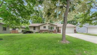721 6th Ave N, Sauk Rapids, MN 56379 - photo 2
