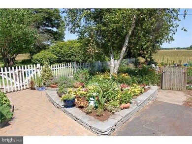 17 Buddtown Rd, Southampton, NJ 08088 - photo 2