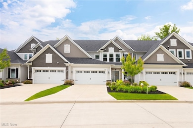 32008 Tuscan Ln, Avon Lake, OH 44012 - photo 2