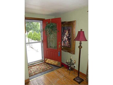 Entry/Foyer. 140 Woods Lane Entry