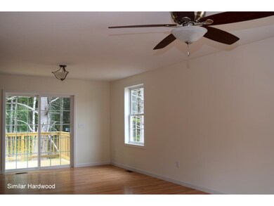 108 Millers Farm Dr, Rochester, NH 03868 - photo 3