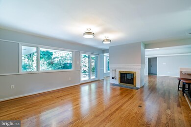 7042 Quander Rd, Alexandria, VA 22307 - photo 5