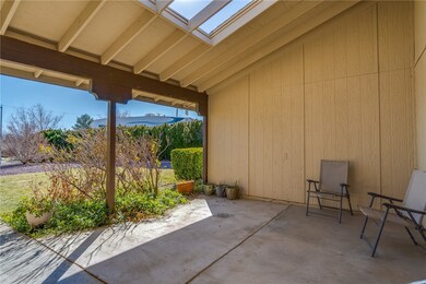 17064 Lorene Place, Victorville, CA 92395 - photo 4