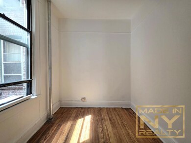 41-15 53rd St unit E2, Flushing, NY 11377 - photo 6