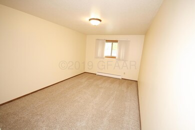 1707 21st Ave S unit 210, Grand Forks, ND 58201 - photo 5