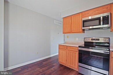 302 Unity Ln unit B, Annapolis, MD 21401 - photo 7