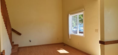 3437 Grissom Cir, Anchorage, AK 99517 - photo 4