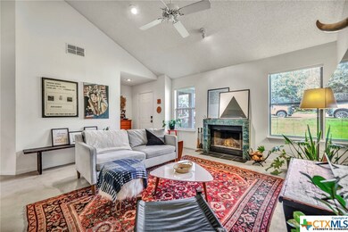 613 Franklin Dr, San Marcos, TX 78666 - photo 6