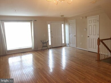 8 Carters Grove Ct, Silver Spring, MD 20904 - photo 7