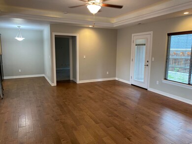 2790 SE Mckenna Trail, Grants Pass, OR 97527 - photo 4