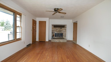 1610 Garland Ln N, Plymouth, MN 55447 - photo 6