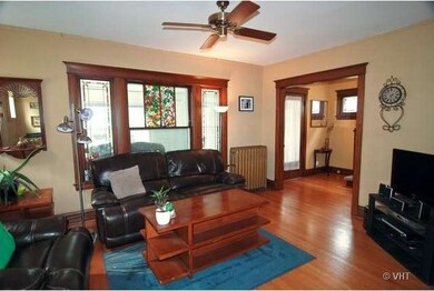 1120 Wesley Ave, Oak Park, IL 60304 - photo 2