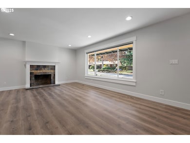 14375 SW Wilson Dr, Beaverton, OR 97008 - photo 6