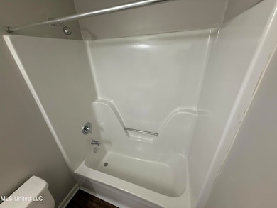 9893 Cherokee Dr, Olive Branch, MS 38654 - photo 6