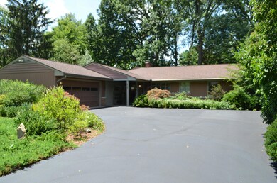 415 N Drexel Ave, Columbus, OH 43209 - photo 2