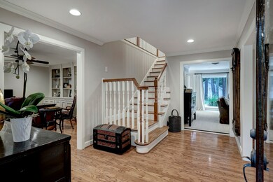 103 Hickory Ridge Dr, Houston, TX 77024 - photo 4