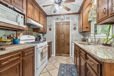 1263 Newport Rd, Macon, GA 31210 - photo 3