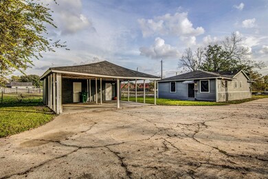 2825 E Crosstimbers St, Houston, TX 77093 - photo 7