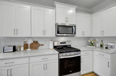 660 Yellow Leaf Ln, Summerville, SC 29486 - photo 7