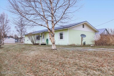 38-BACK EXTERIOR_SBS_IMG_9