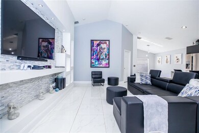 1009 Brayton Ln, Davenport, FL 33897 - photo 3