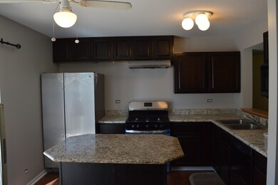 507 E Victoria Cir unit 507, North Aurora, IL 60542 - photo 5