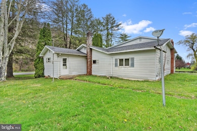 140 W Specht St, Mc Clure, PA 17841 - photo 3