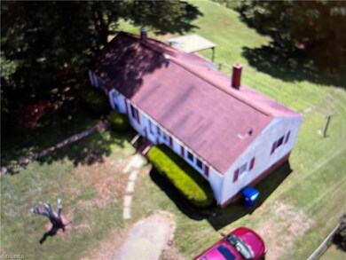 171 Wright St, Ramseur, NC 27316 - photo 2