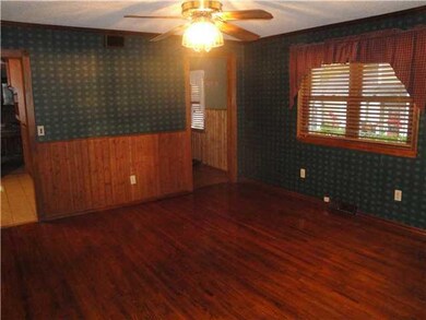 867 Ohio St, North Tonawanda, NY 14120 - photo 7