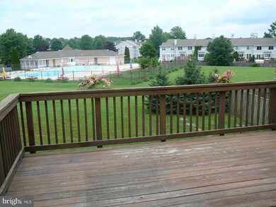 523 Constant Ridge Ct, Abingdon, MD 21009 - photo 2