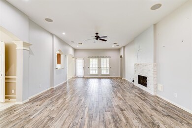 25910 Oakridge Forest Ln, Spring, TX 77386 - photo 5