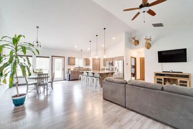 108 Dancing Lights Ln, Athol, ID 83801 - photo 7