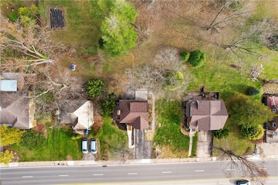 1761 Bower Hill Rd, Pittsburgh, PA 15243 - photo 2