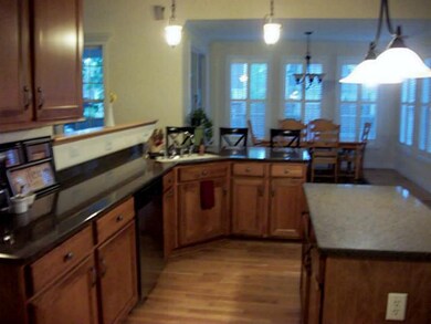 1187 Bowen Dr W, North Tonawanda, NY 14120 - photo 5