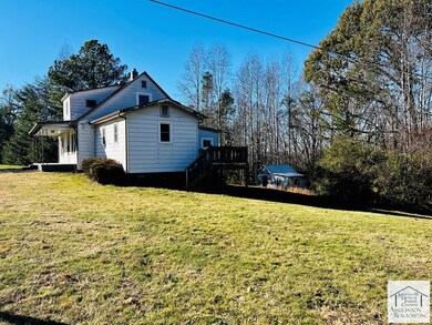 24 Waller Rd, Martinsville, VA 24112 - photo 2