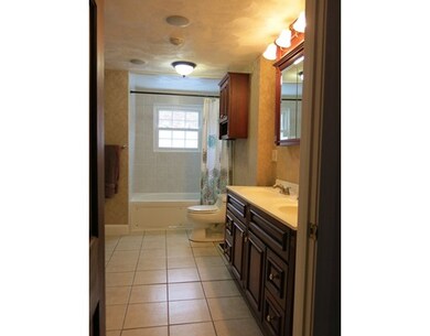 9 Walker Rd unit 5, North Andover, MA 01845 - photo 6