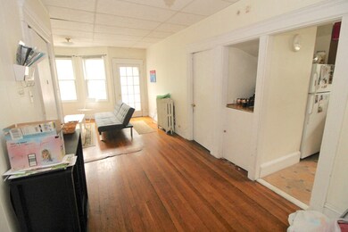 143 Kilsyth Rd unit 3, Boston, MA 02135 - photo 4