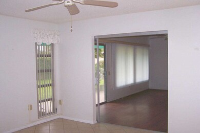 10827 W Cameo Dr, Sun City, AZ 85351 - photo 5