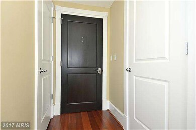 900 N Washington St, Alexandria, VA 22314 - photo 4