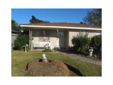 Facade/Exterior Front.