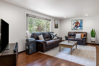 1481 NW Milwaukee Ave, Bend, OR 97701 - photo 5