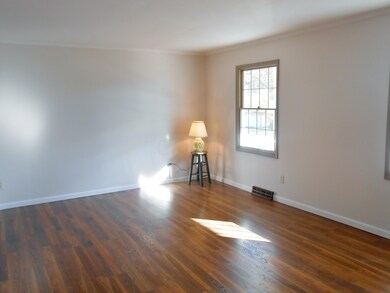 5562 Concord Hill Dr, Columbus, OH 43213 - photo 4