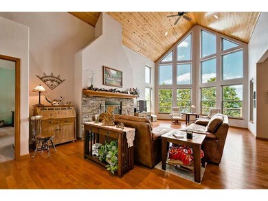 Den/Family/Great Room.