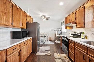 1706 Foote St, Conway, PA 15027 - photo 6