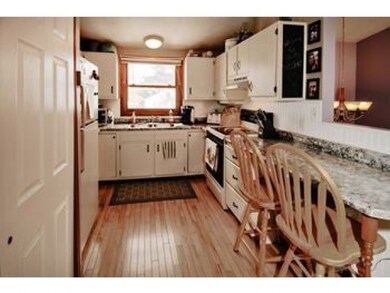 361 Hayward St unit 4, Manchester, NH 03103 - photo 5